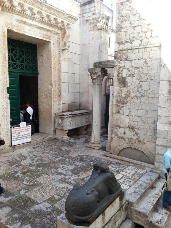 Heritage Hotel Diocletian Split Exterior photo